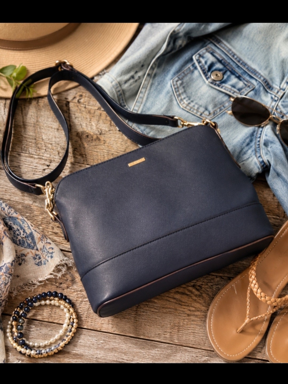 *Navy Crossbody Shoulder Bag - Women's Everyday Purse 11.5 ×8 Like New